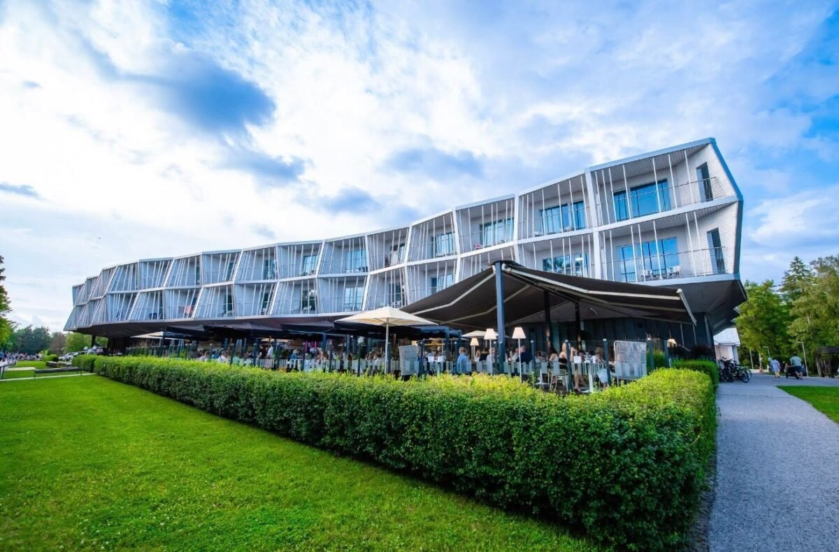 Hedon Spa & Hotel - Image 9