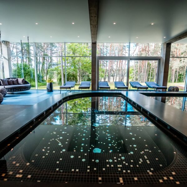 ESE HOTEL